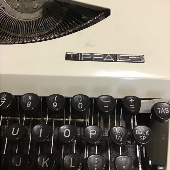 Adler Tippa manual typewriter - Picture 4 of 7